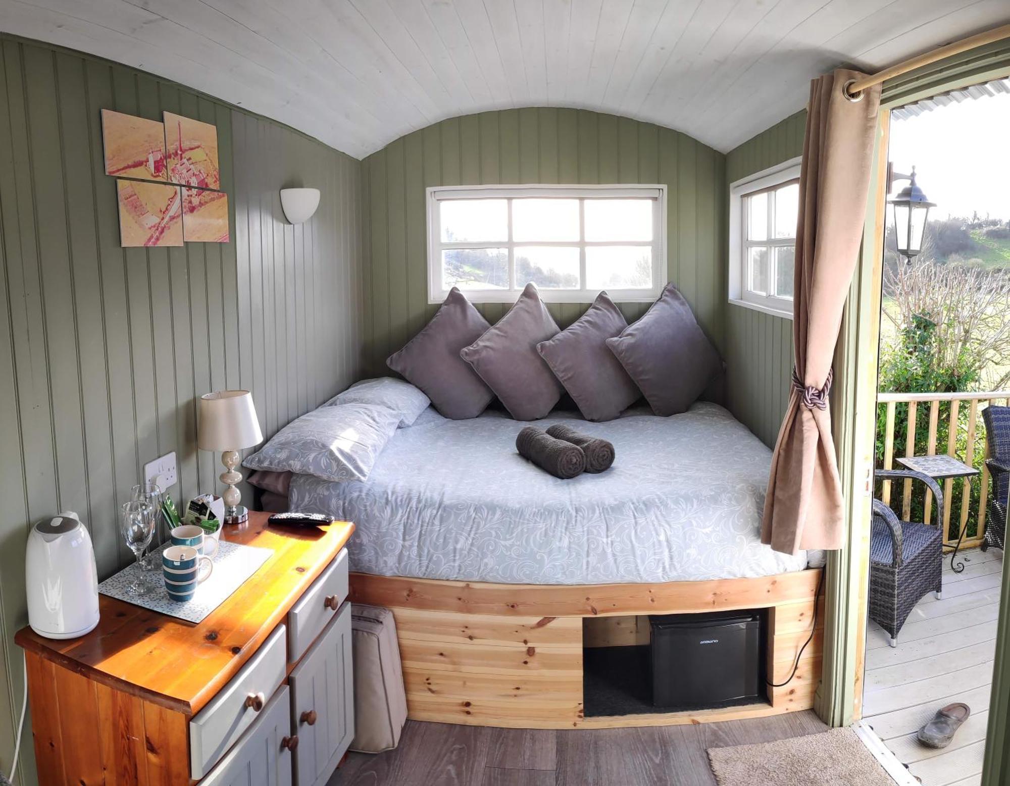 Shepherds Hut Weymouth Bagian luar foto